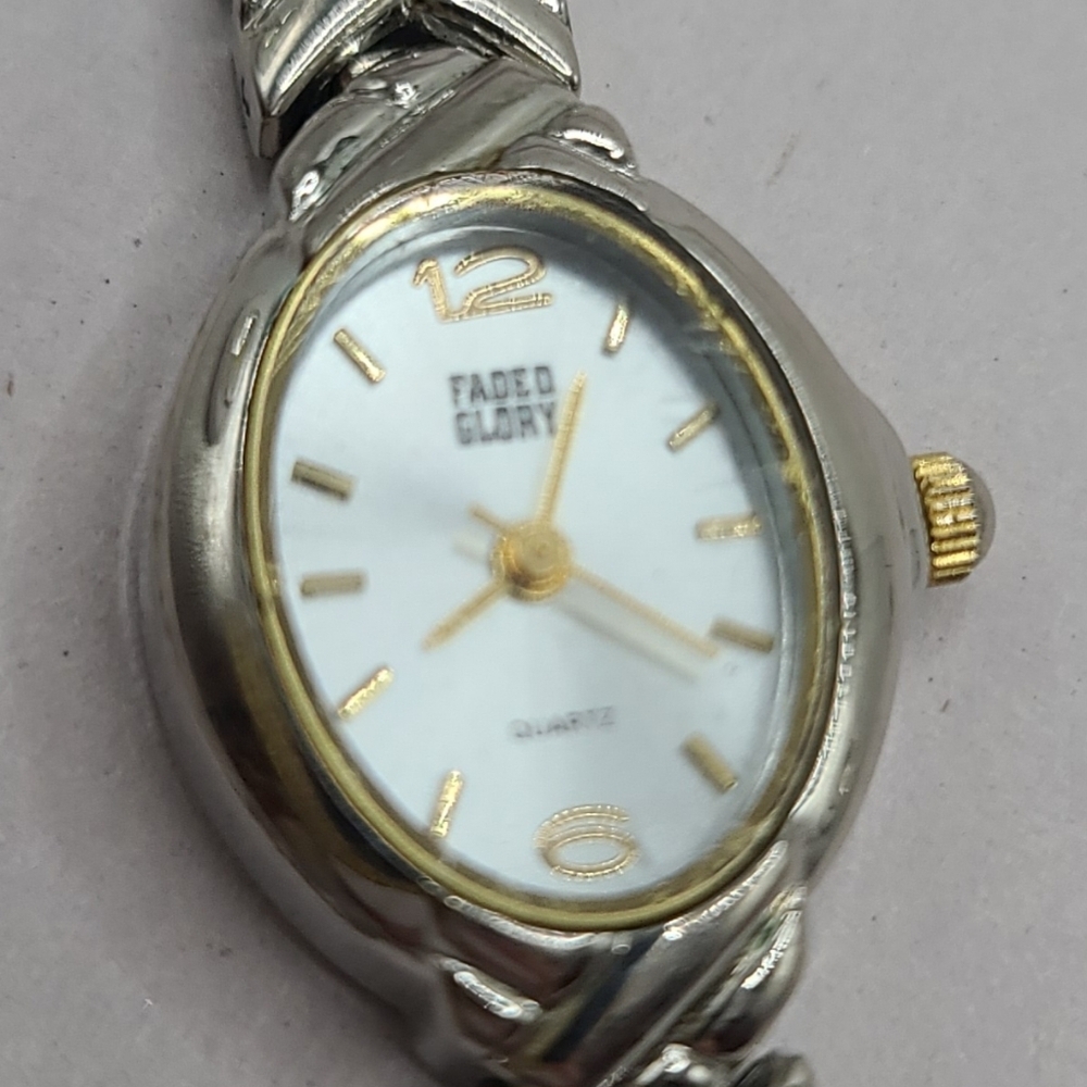 Faded Glory Women's Silver Tone Watch